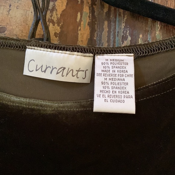 Velvety Dark Green Top - Picture 2 of 3